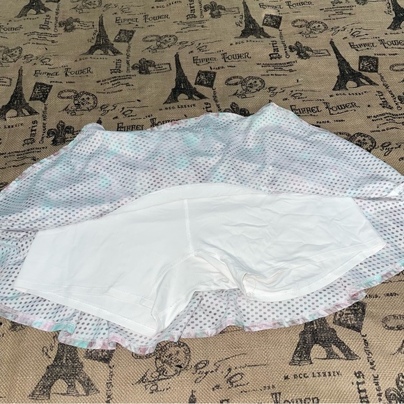 Lija Layer White/Multi Golf Skort - Picture 7 of 15